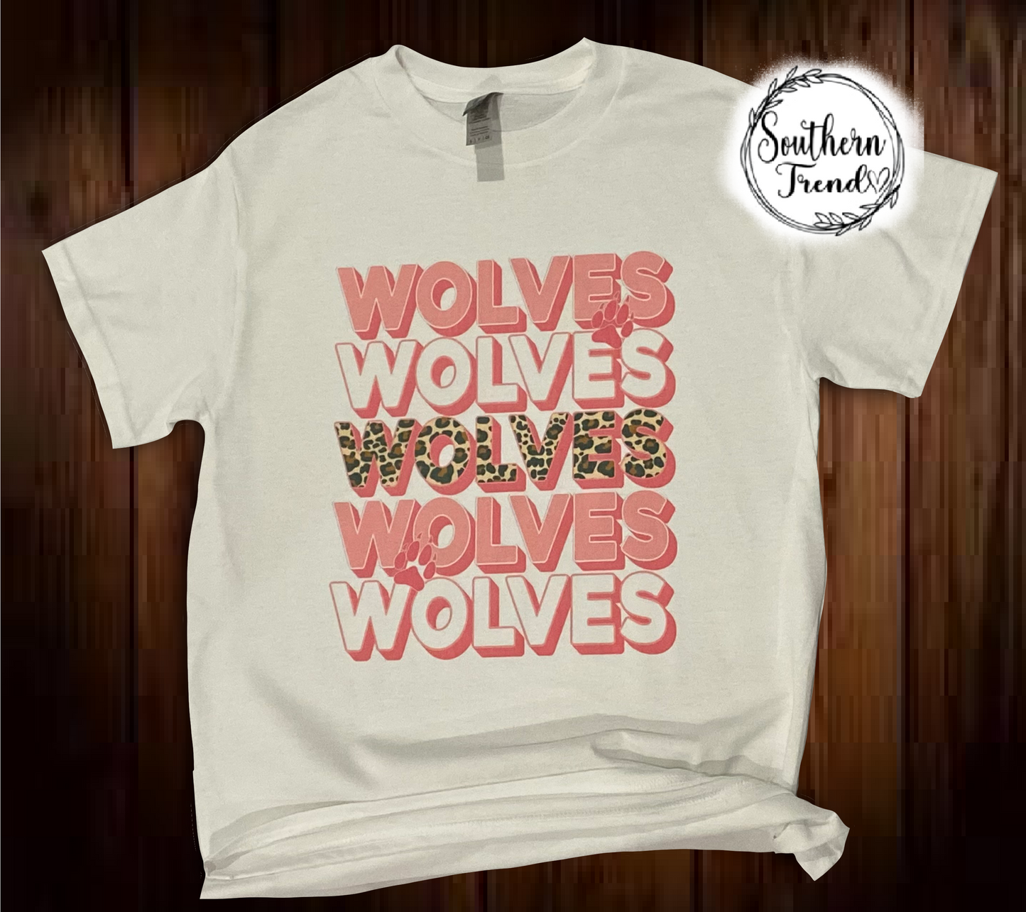 Wolves pink print tee shirt