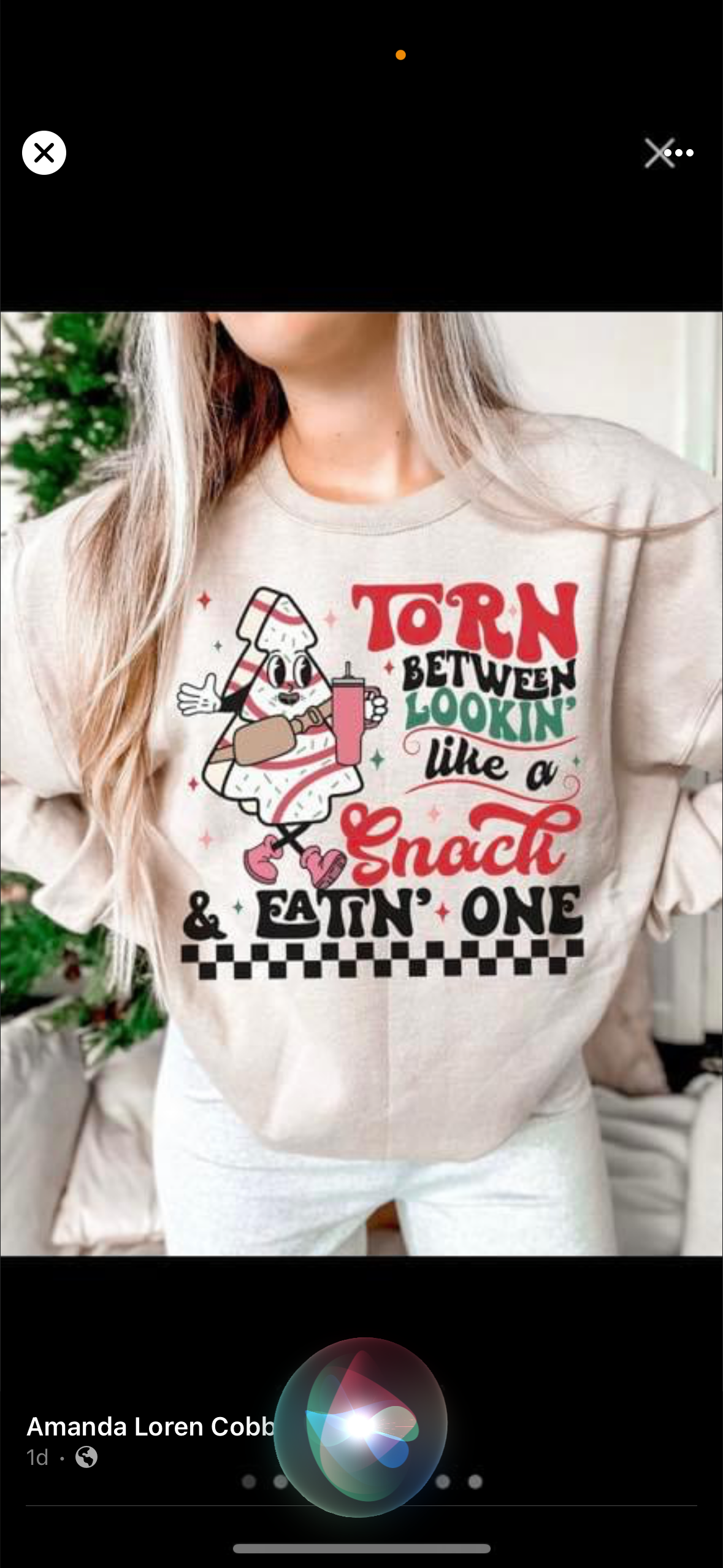 Torn between lookin like a snack and eatin one sweatshirt